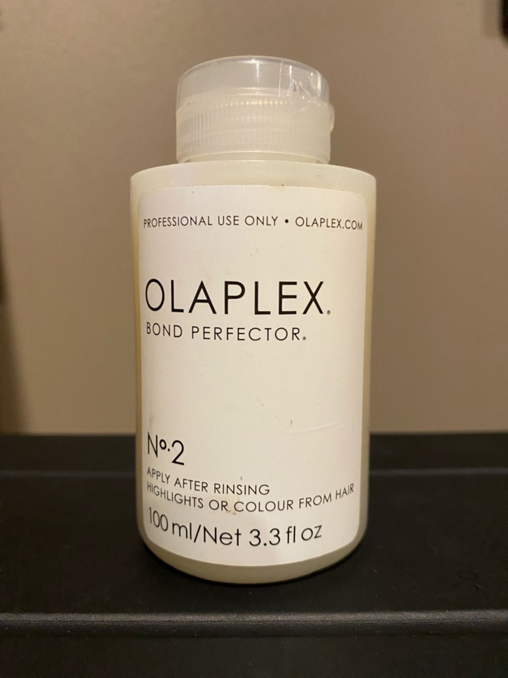 OLAPLEX No.2 Bond Perfector - White Bottle